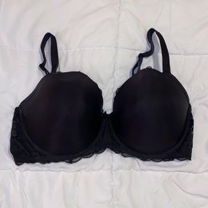 Victoria’s Secret Dream Angels Lined Demi Bra (Black)
